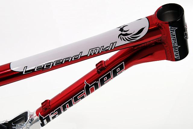 Banshee Legend Mk2 toptube.jpg